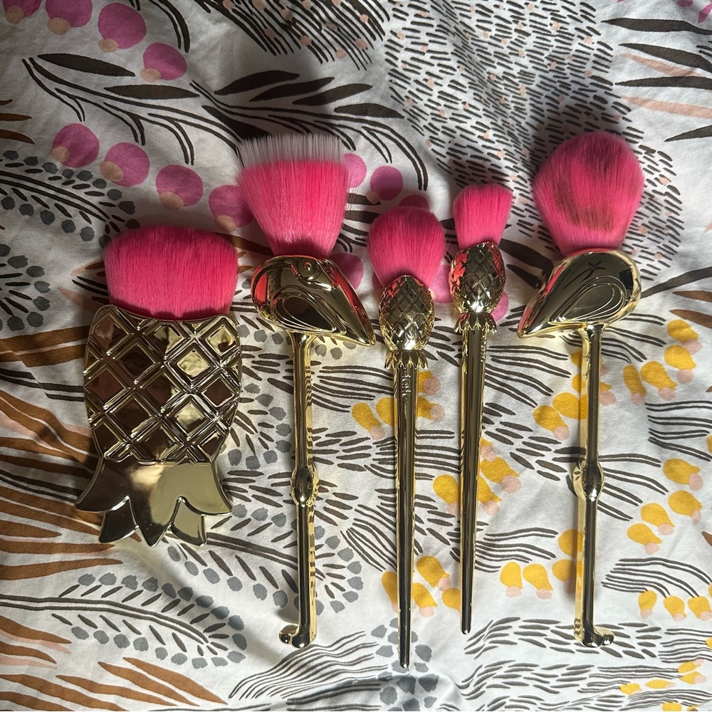 Tarte Pink Flamingo Limited Edition Set